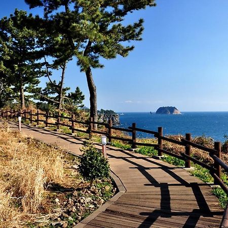 Memory Tour Seogwipo Exterior foto