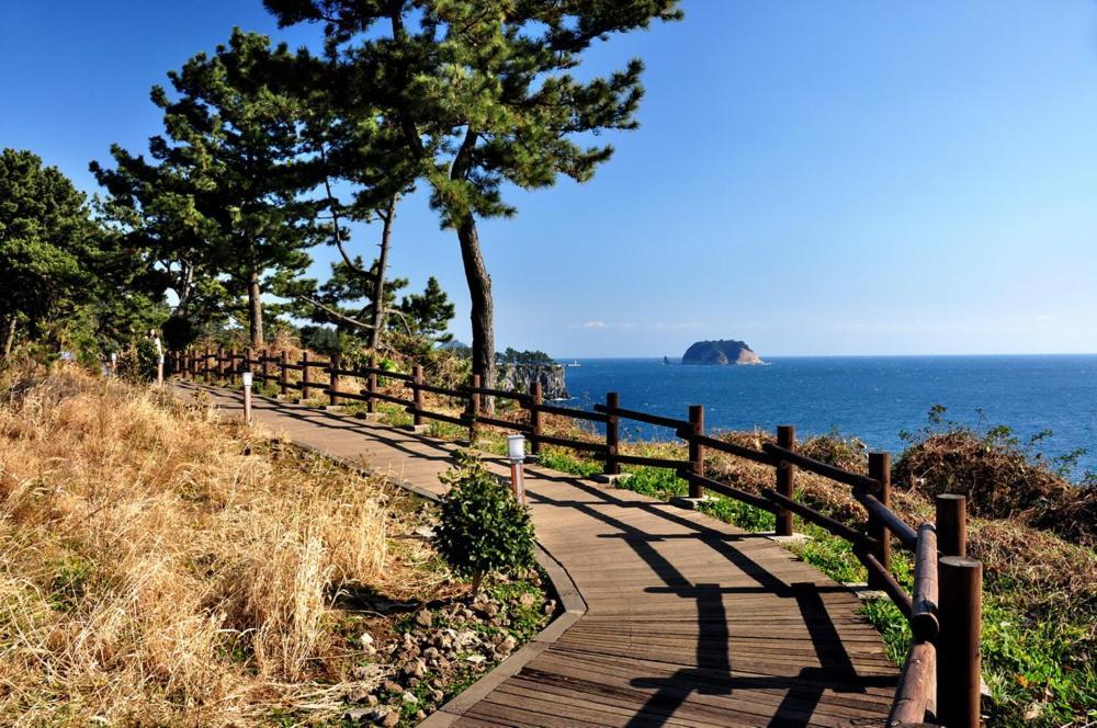 Memory Tour Seogwipo Exterior foto